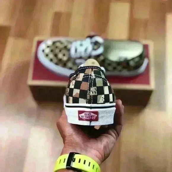 💰HUGE CLEARANCE SALE 💰  Vans Checkerboard Mens Sneakers - Picture 3 of 11